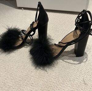 Elegant Black Feathered Women's Heels BCBG brand new